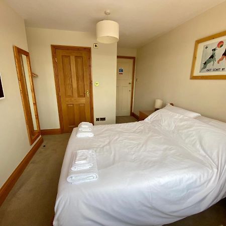 Mooredge B&B Whitby Ngoại thất bức ảnh